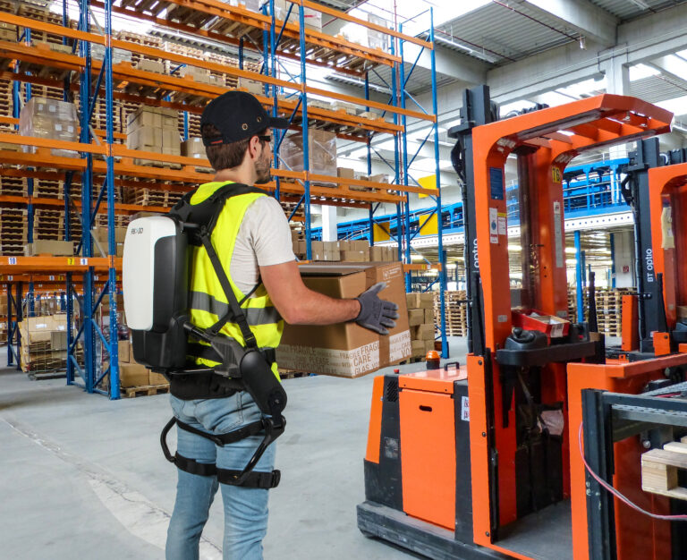 Quels sont les facteurs d’acceptation des exosquelettes dans les postes de travail ?